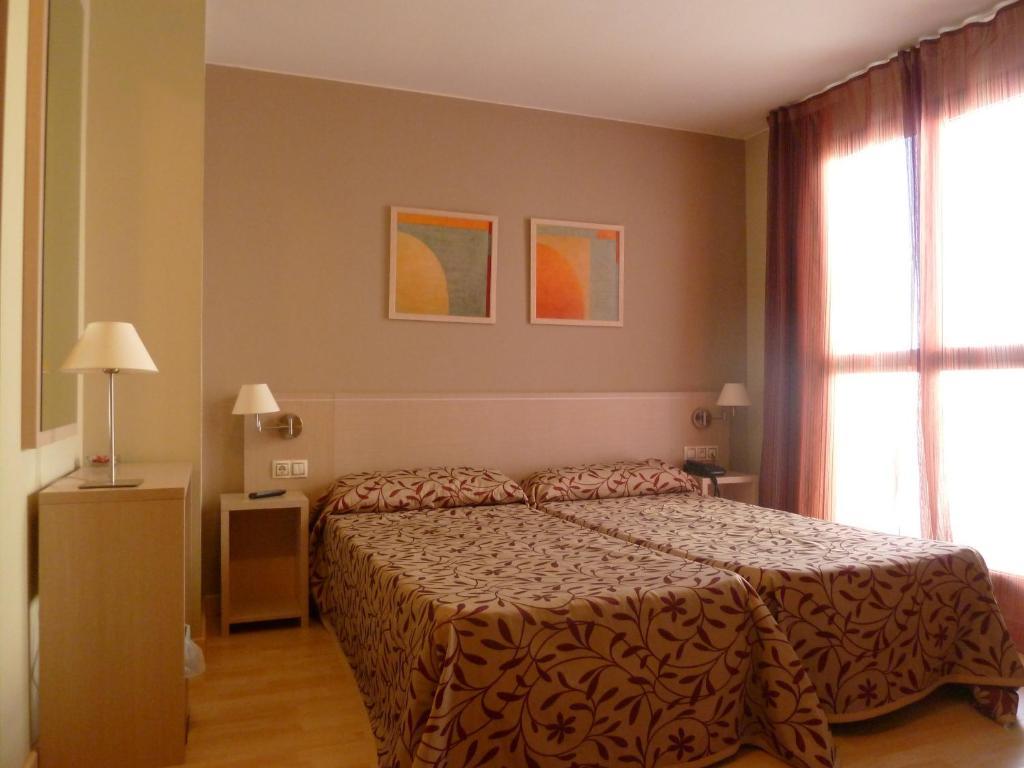 Arcohotel San Mateo de Gallego ห้อง รูปภาพ